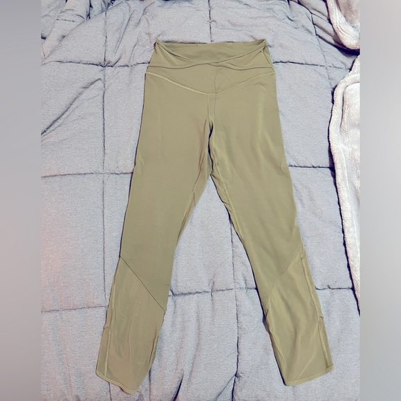 Pants - Lululemon Nulu and Criss-Cross High-Rise Crop 23” size 6
